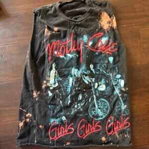 Share Motley Crue Customized Rock Band T-Shirt Girls Girls Girls Small